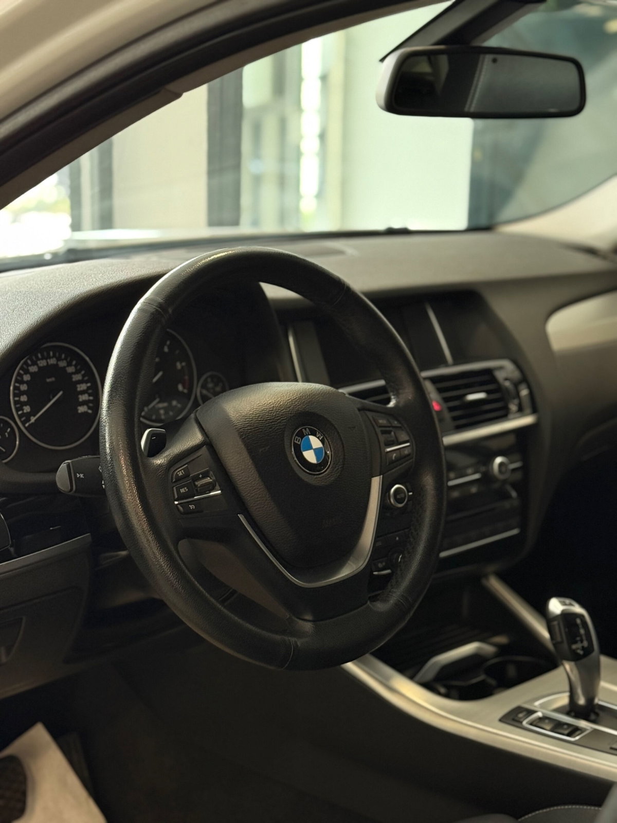 BMW X4 xDrive20d xLine (9)