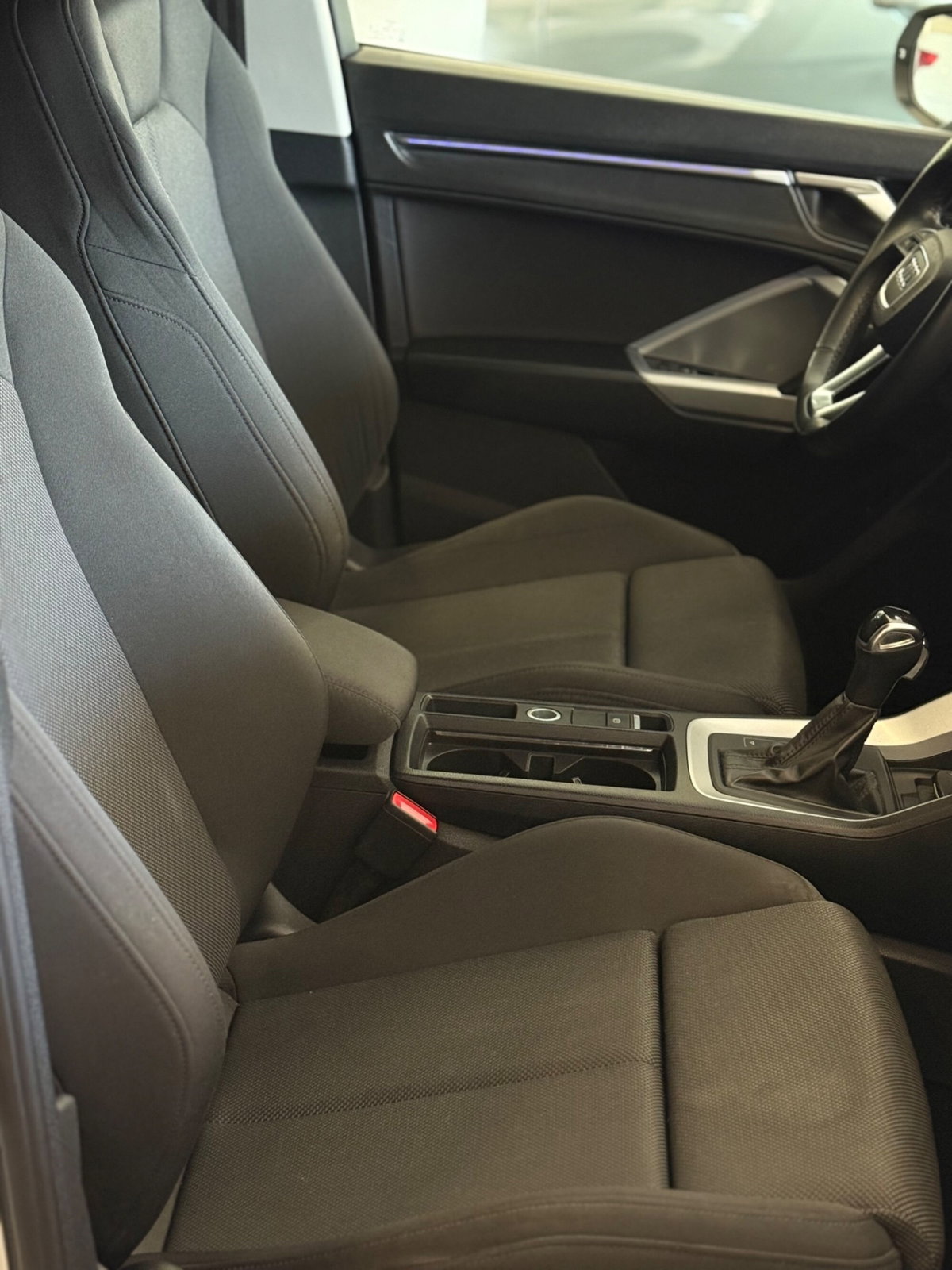 Audi Q3 Sportback 40 TDI quattro S tronic S line edition (10)