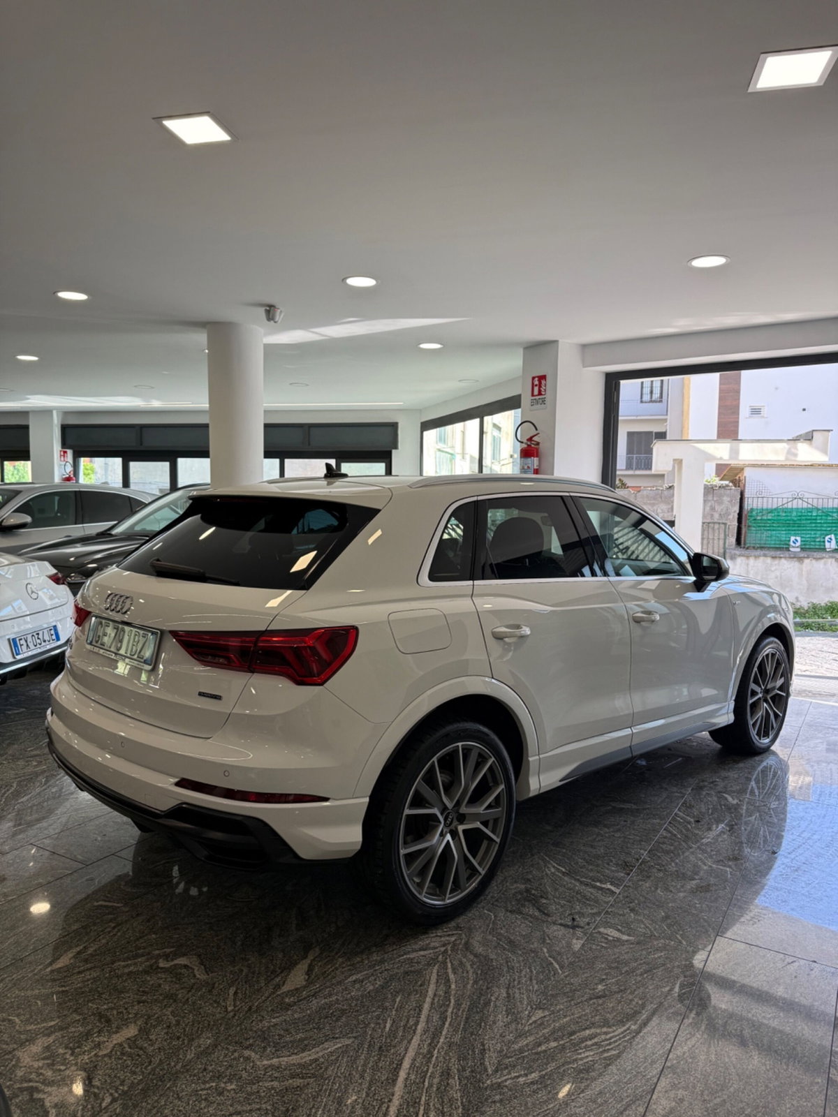 Audi Q3 Sportback 40 TDI quattro S tronic S line edition (4)