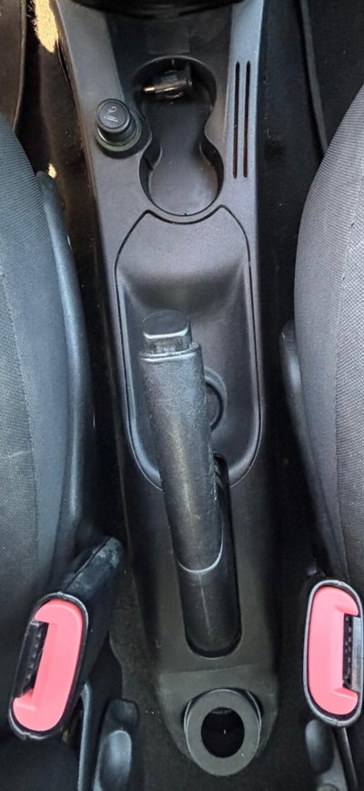 Lancia Ypsilon 1.2 Argento (16)