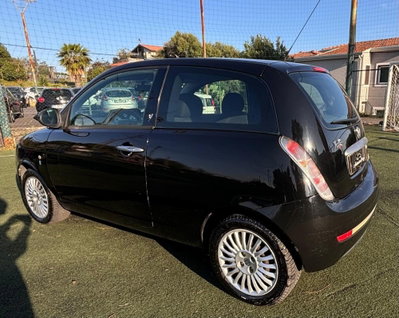 Lancia Ypsilon 1.2 Argento (6)