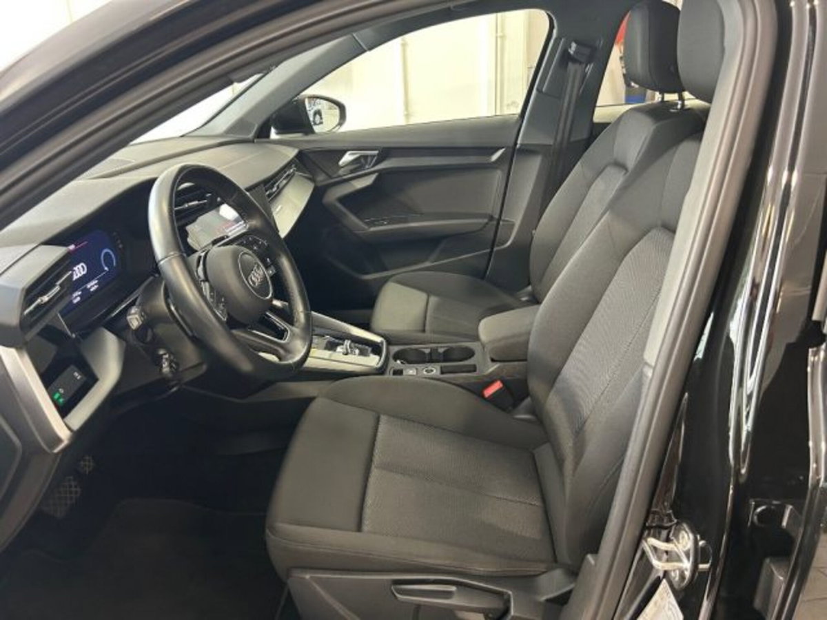 Audi A3 Sportback 30 TDI S tronic Business (11)
