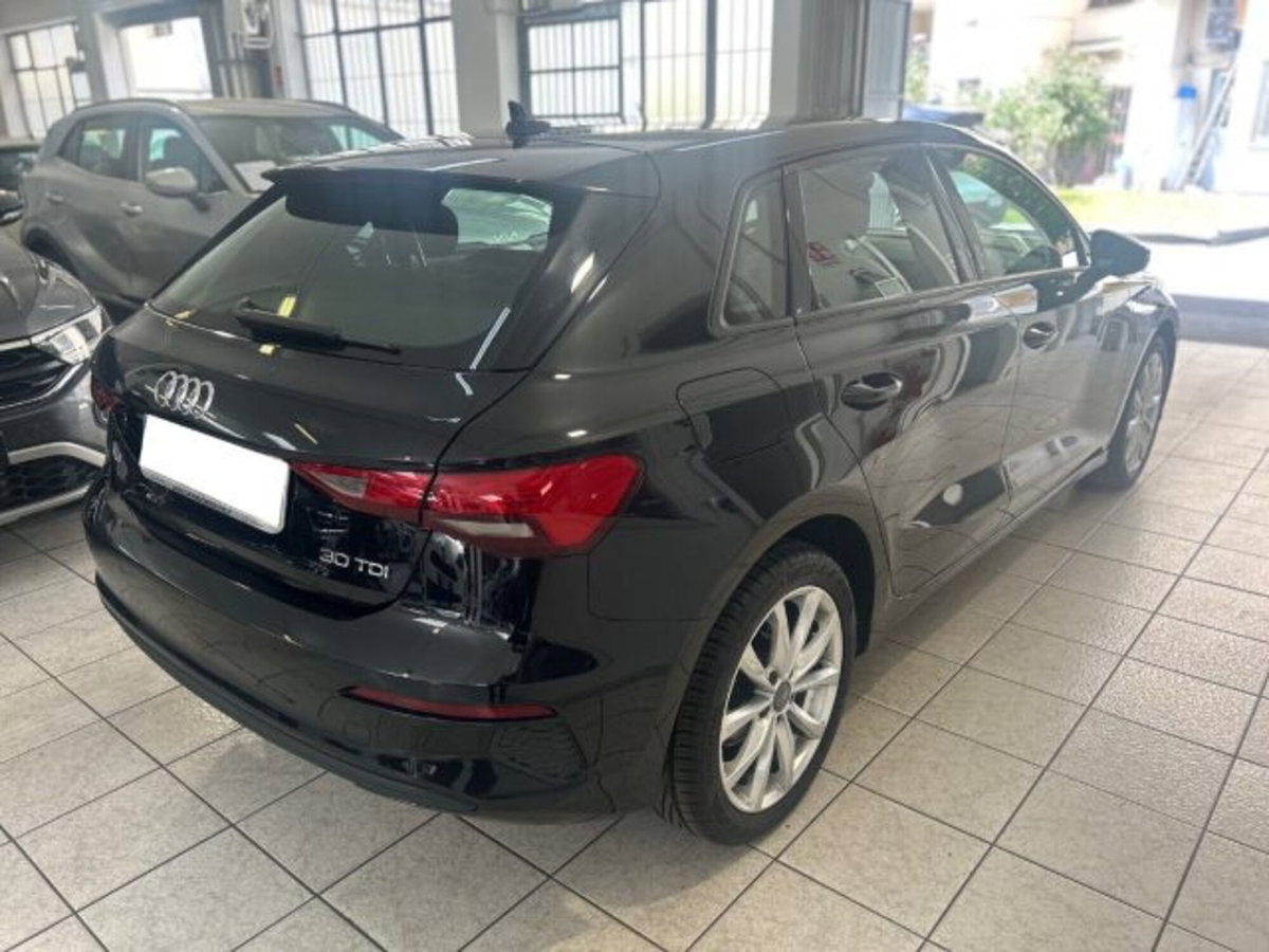 Audi A3 Sportback 30 TDI S tronic Business (3)