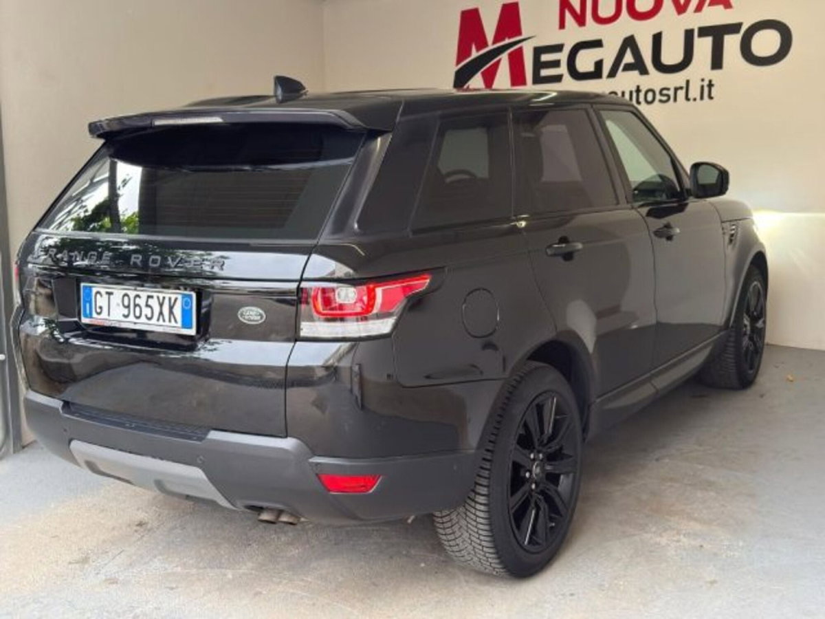 Land Rover Range Rover Velar 2.0D I4 240 CV S (2)