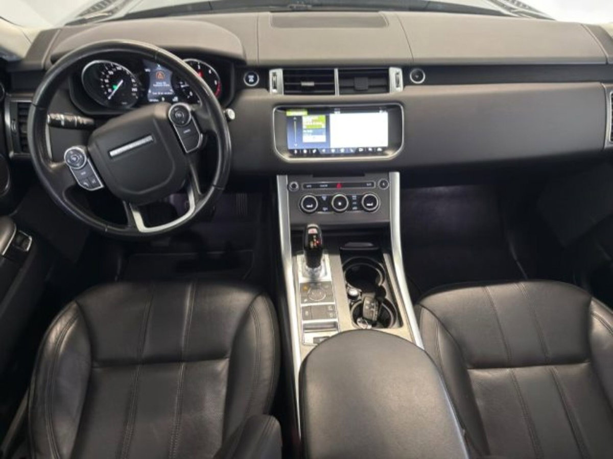 Land Rover Range Rover Velar 2.0D I4 240 CV S (9)