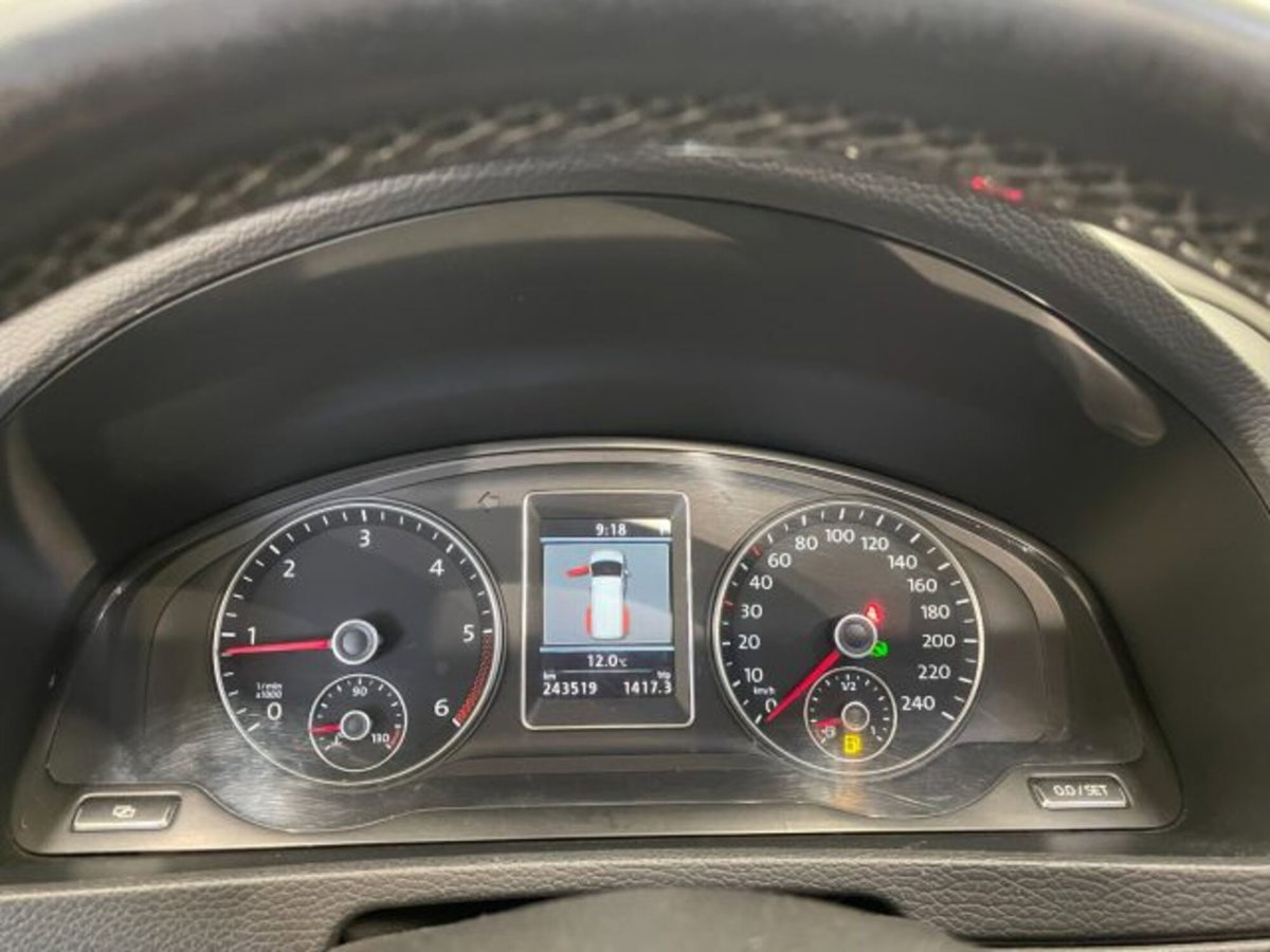 Volkswagen Veicoli Commerciali Multivan 2.0 BiTDI 180CV DSG 4 Motion Highline (5)