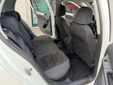 Volkswagen Golf 1.4 TSI 160CV 5p. Highline (13)