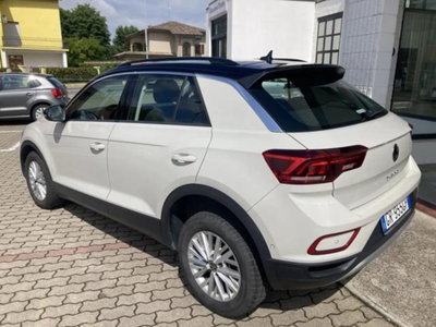 Volkswagen T-Roc 1.0 TSI Life (3)