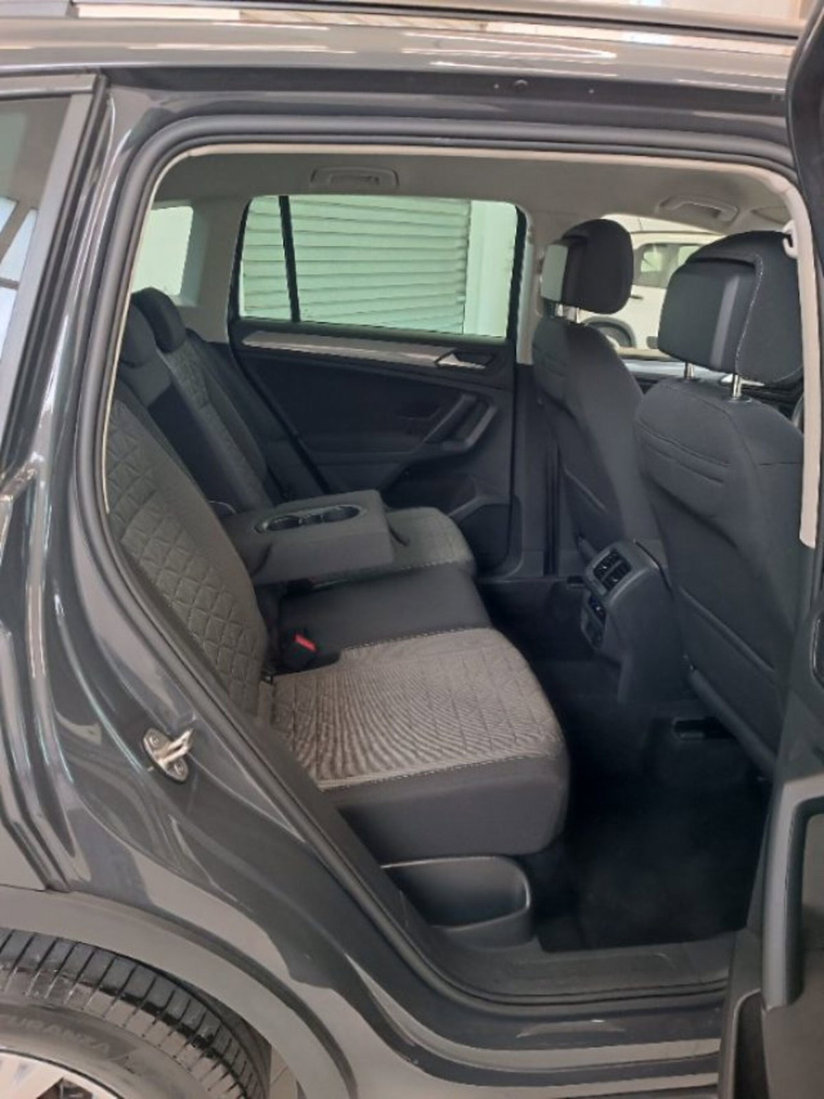 Volkswagen Tiguan 2.0 TDI 150 CV SCR DSG 4MOTION Life (13)