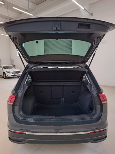 Volkswagen Tiguan 2.0 TDI 150 CV SCR DSG 4MOTION Life (6)