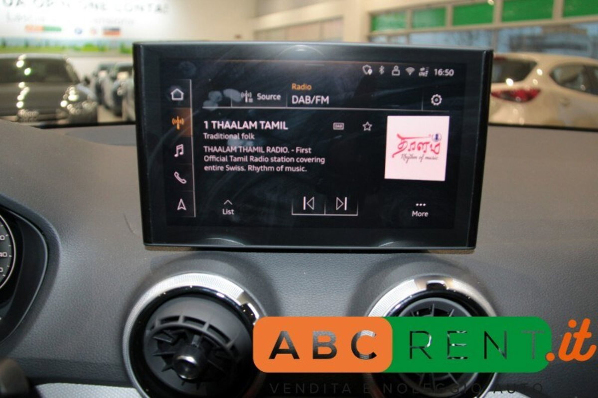 Audi Q2 Q2 35 TFSI S tronic S line Edition (16)