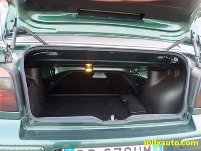 Volkswagen Golf Cabrio 1.6 cat Highline (18)