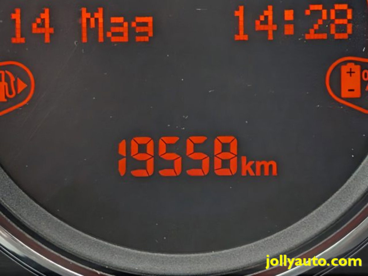 Fiat 500 1.0 Hybrid Cult (15)