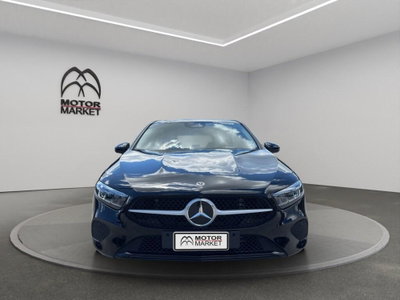 Mercedes-Benz Classe A 180 d Premium (2)