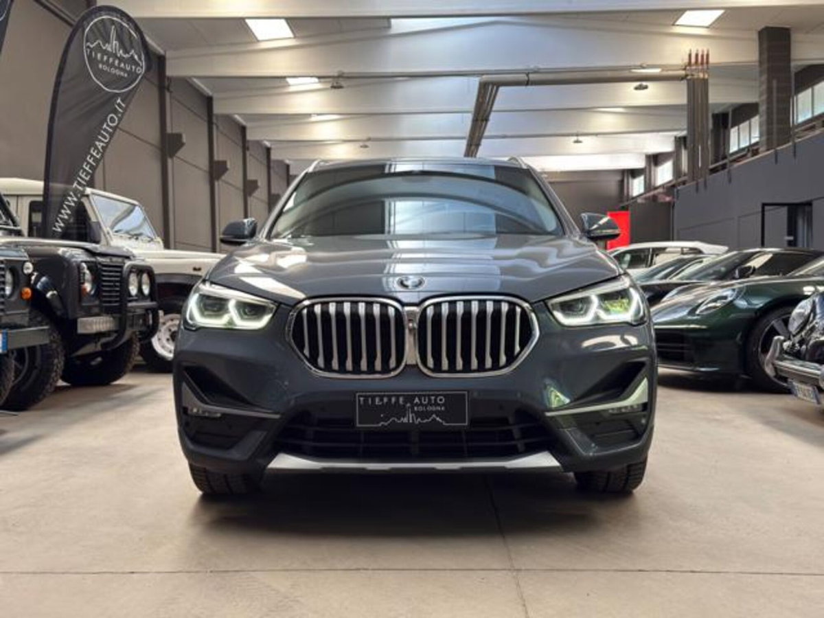 BMW X1 xDrive18d xLine Plus (2)