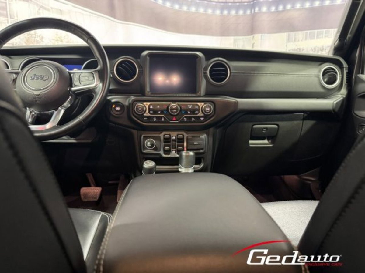 Jeep Wrangler Unlimited 2.2 Mjt II Sahara (17)