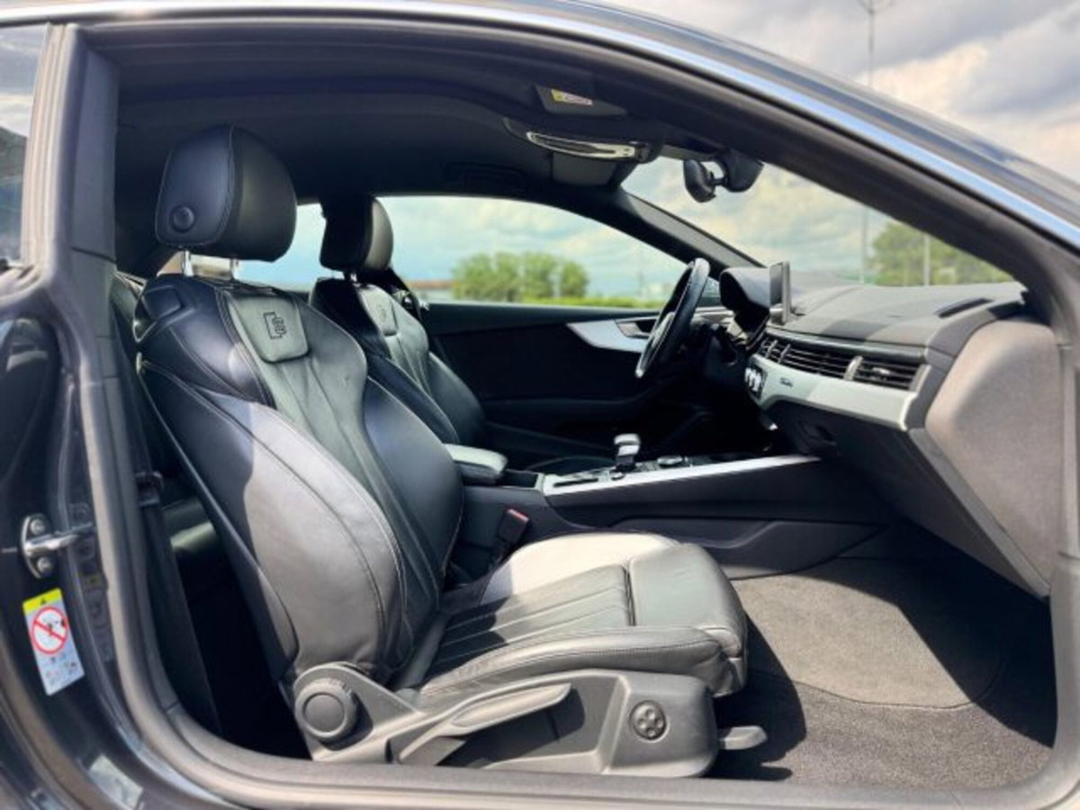 Audi A5 Coupé 40 TDI quattro S tronic Business Sport (13)