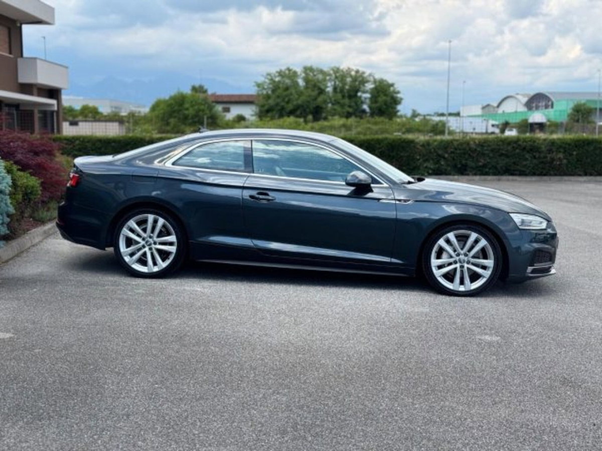Audi A5 Coupé 40 TDI quattro S tronic Business Sport (17)