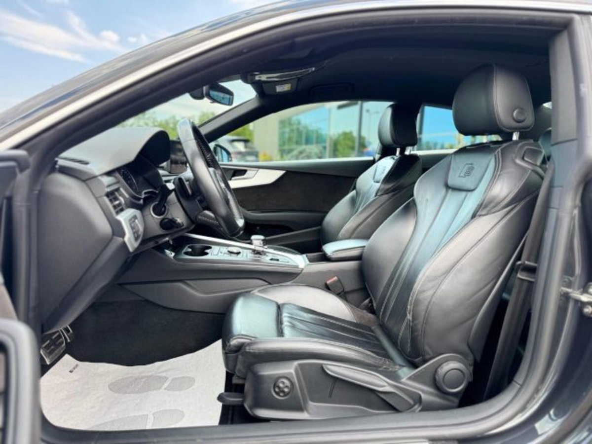 Audi A5 Coupé 40 TDI quattro S tronic Business Sport (7)
