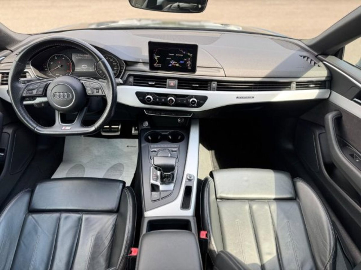 Audi A5 Coupé 40 TDI quattro S tronic Business Sport (9)