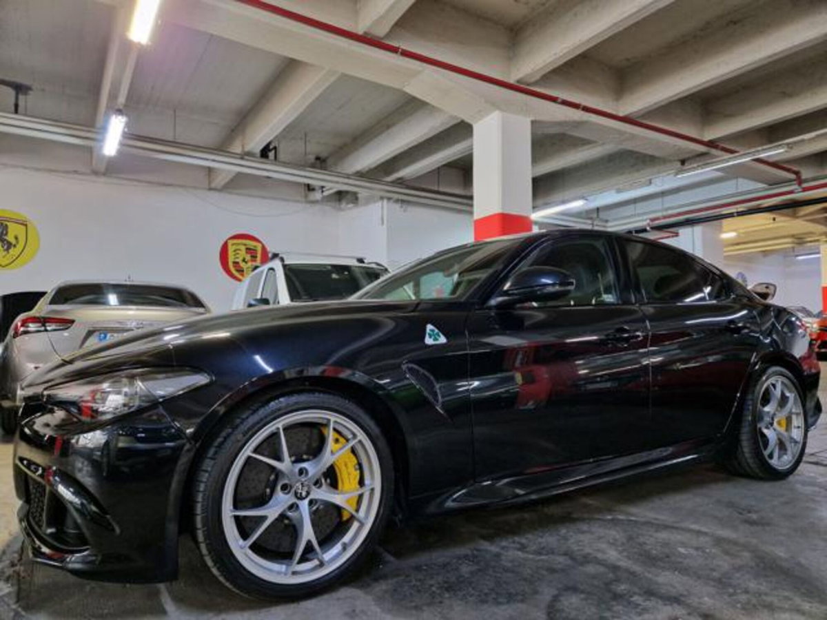 Alfa Romeo Giulia 2.9 T V6 Quadrifoglio