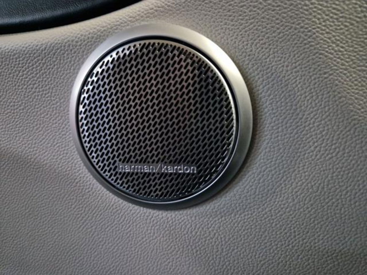 Alfa Romeo Giulia 2.9 T V6 Quadrifoglio (13)