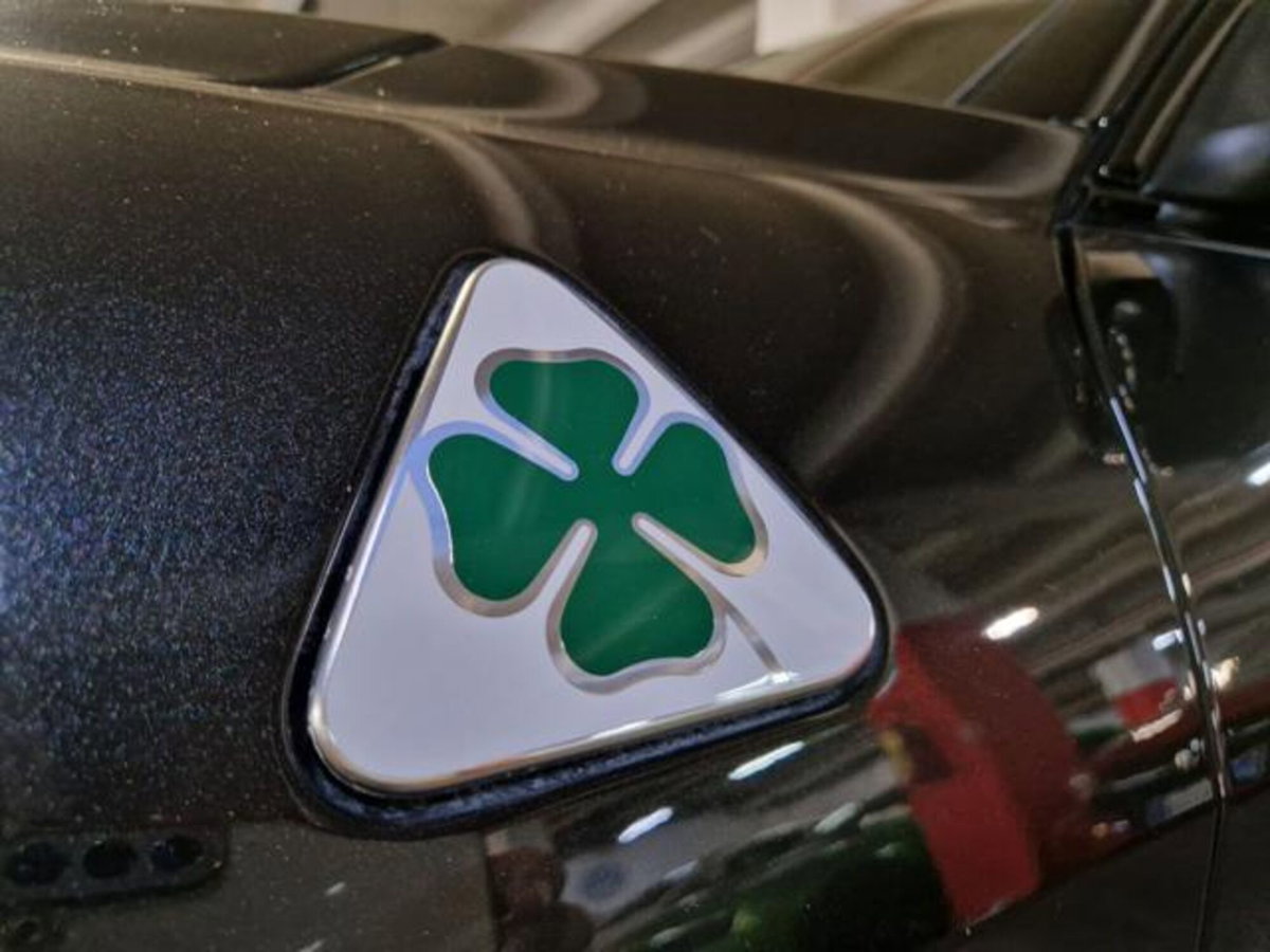 Alfa Romeo Giulia 2.9 T V6 Quadrifoglio (18)