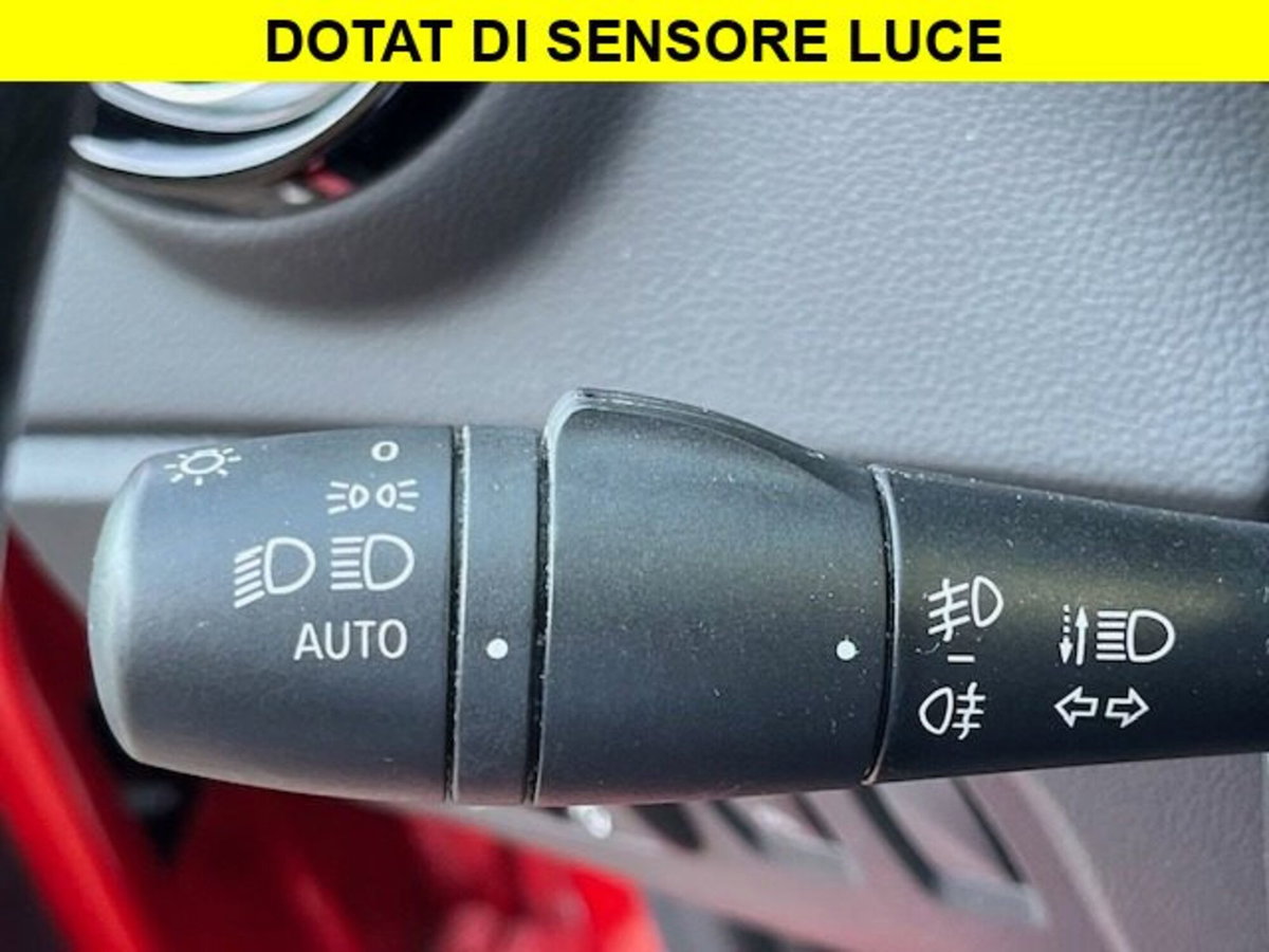 Renault Captur 0.9 TCe 12V 90 CV Start&Stop Intens (10)