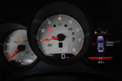 Porsche 718 Cayman  Cayman 2.0 300cv (6)
