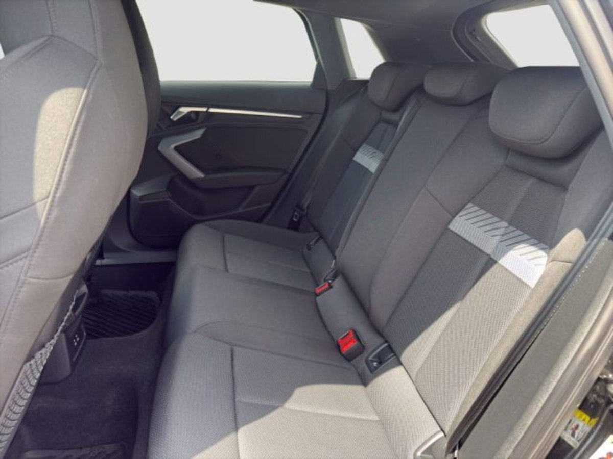 Audi A3 Sportback 35 TDI S tronic Business Advanced (10)