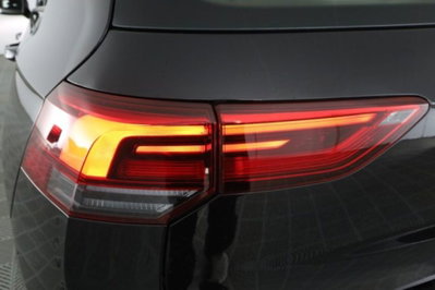 Volkswagen Golf Variant 2.0 TDI SCR DSG Life (10)