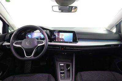 Volkswagen Golf Variant 2.0 TDI SCR DSG Life (4)