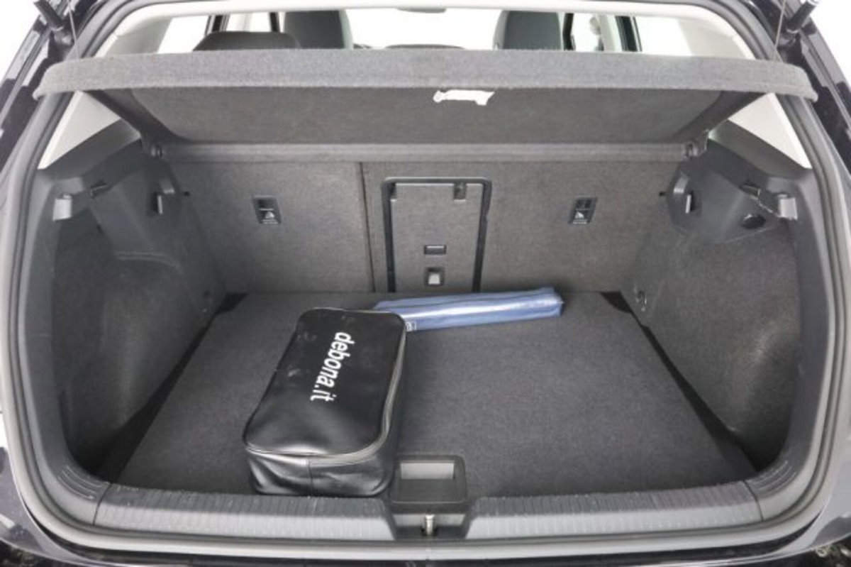 Volkswagen Golf Variant 2.0 TDI SCR DSG Life (6)