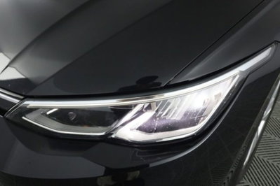 Volkswagen Golf Variant 2.0 TDI SCR DSG Life (9)