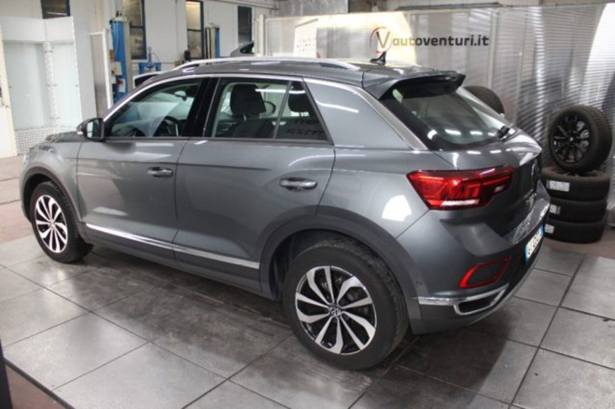 Volkswagen T-Roc 1.5 tsi Style dsg (5)