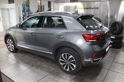 Volkswagen T-Roc 1.5 tsi Style dsg (5)