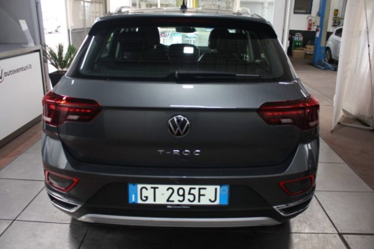 Volkswagen T-Roc 1.5 tsi Style dsg (6)