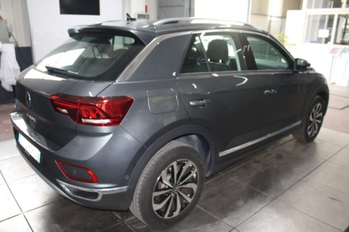 Volkswagen T-Roc 1.5 tsi Style dsg (7)