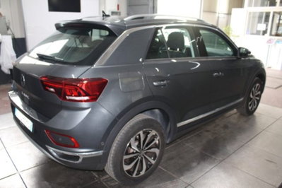 Volkswagen T-Roc 1.5 tsi Style dsg (7)