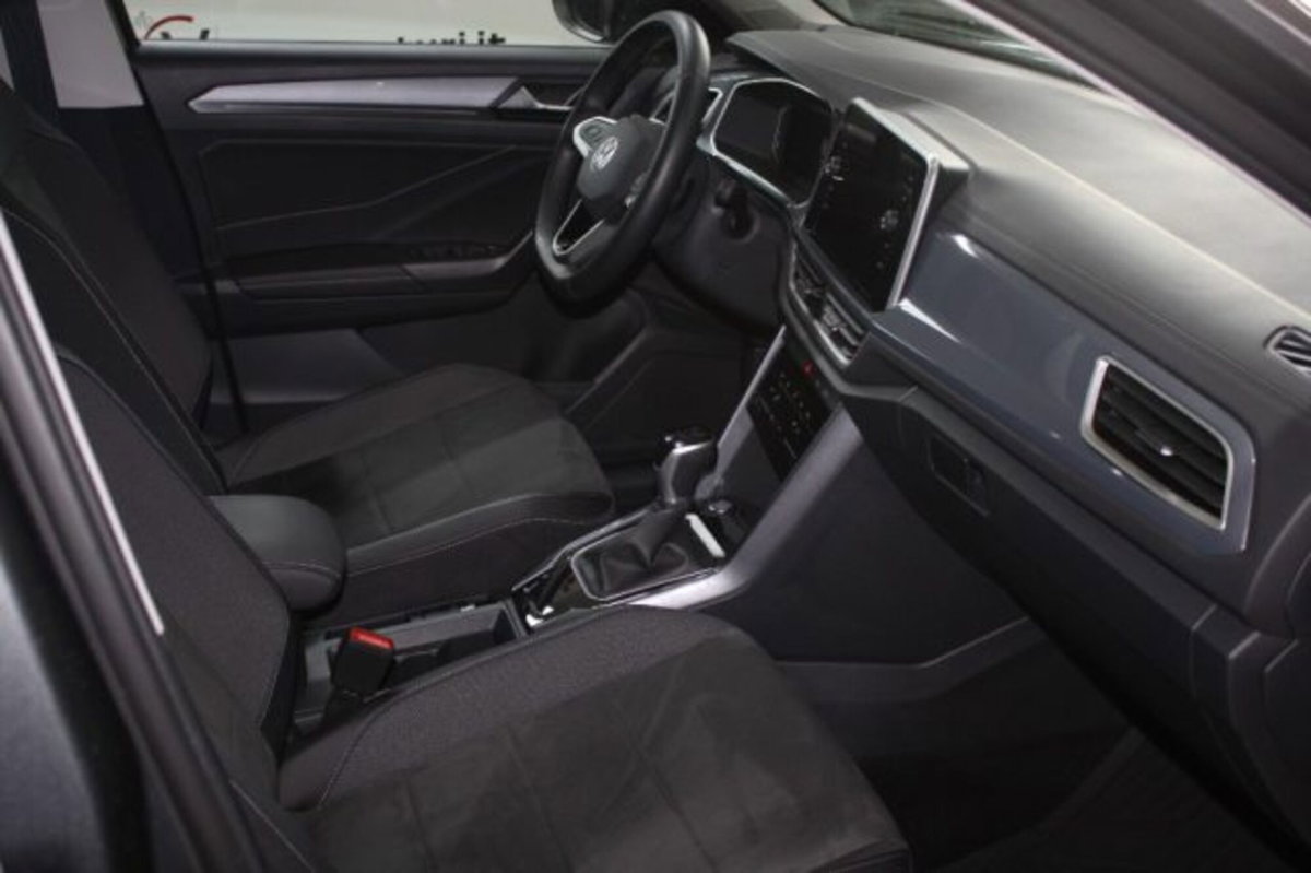 Volkswagen T-Roc 1.5 tsi Style dsg (8)