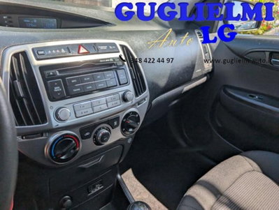 Hyundai i20 1.2 5p. Classic (11)