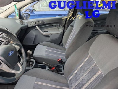 Ford Fiesta 1.2 82CV 5 porte (11)