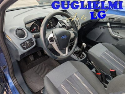 Ford Fiesta 1.2 82CV 5 porte (12)