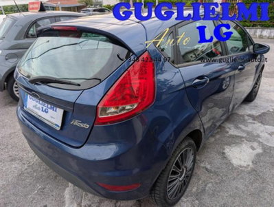 Ford Fiesta 1.2 82CV 5 porte (9)
