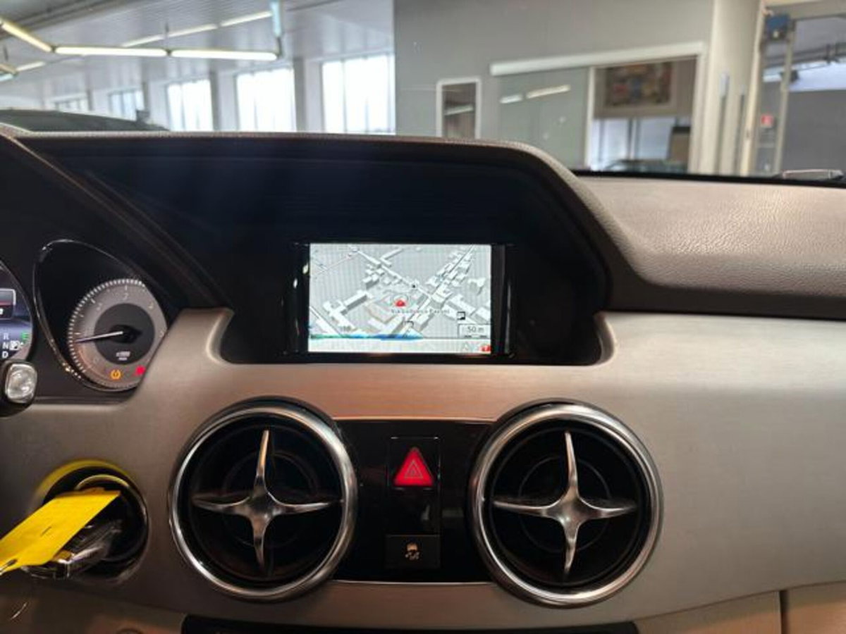 Mercedes-Benz GLK 220 CDI 4Matic Sport (14)