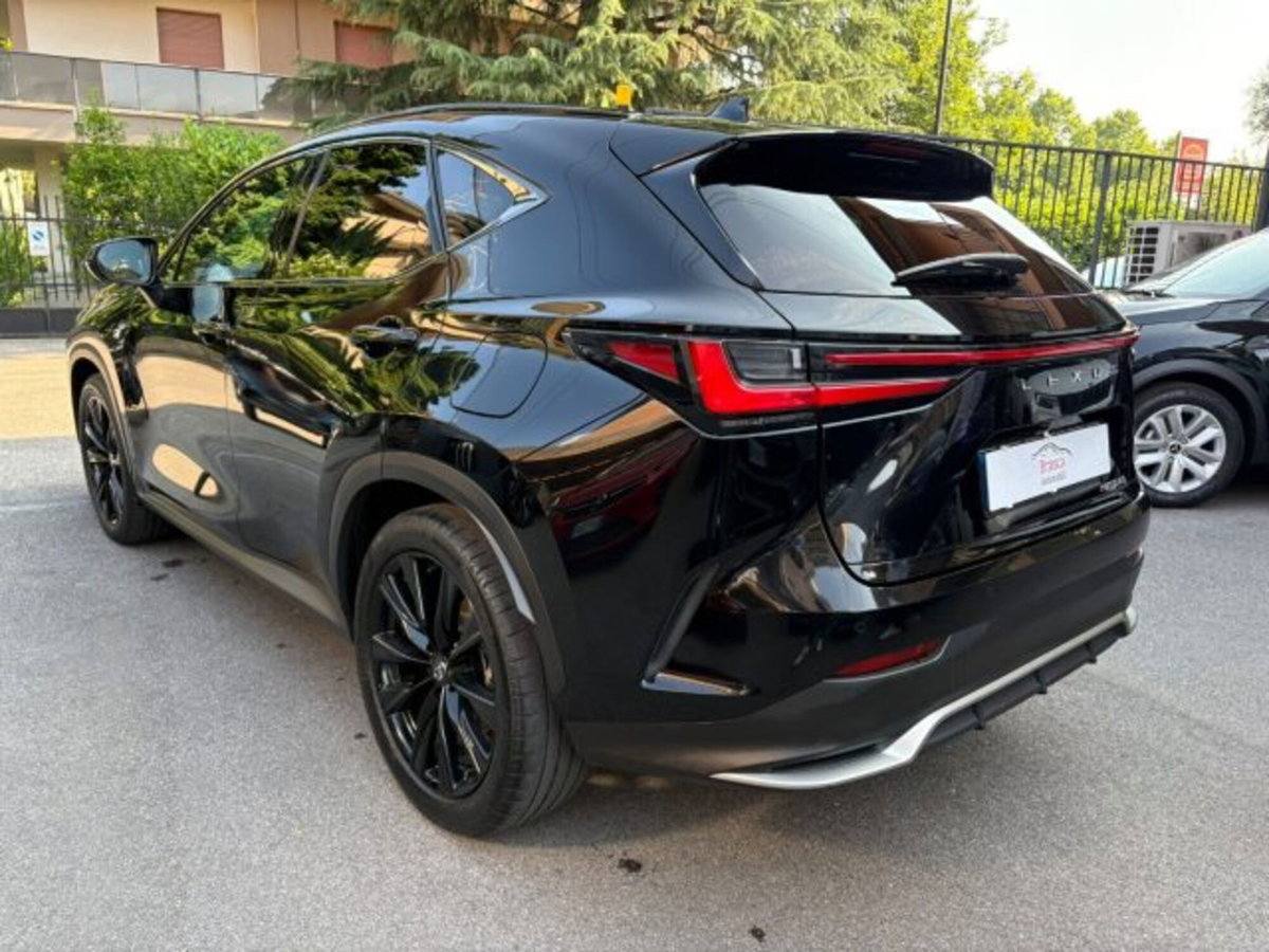 Lexus NX 350h 2.5 F-Sport 4wd e-cvt (5)