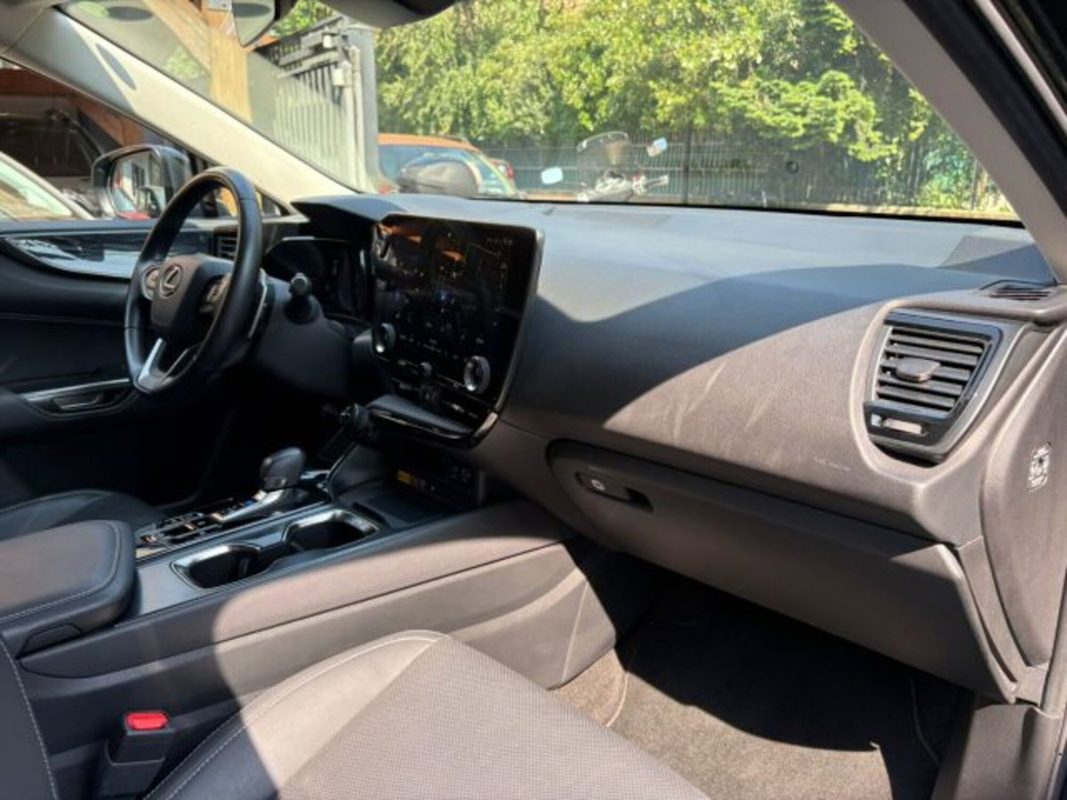 Lexus NX 350h 2.5 Premium+ 4wd e-cvt (8)