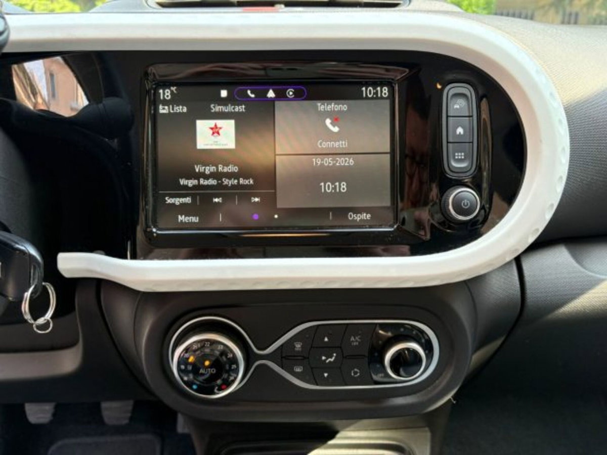 Renault Twingo 1.0 sce Equilibre 65cv (10)