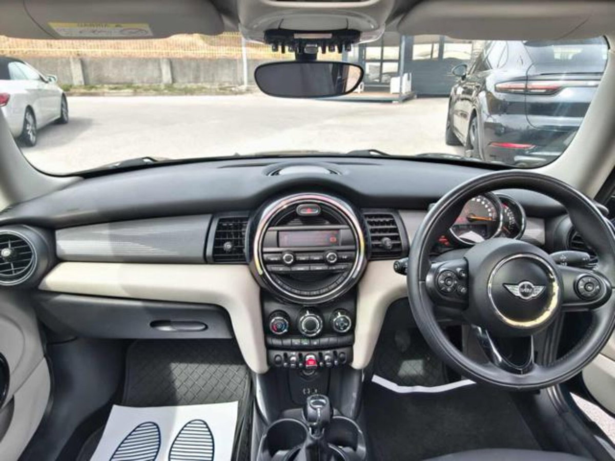 MINI Mini 1.2 One 75 CV (10)
