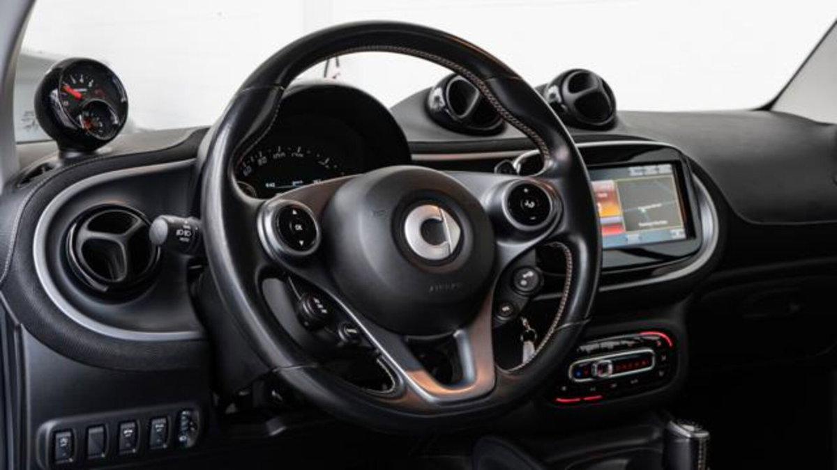 smart Fortwo BRABUS 0.9 Turbo twinamic (13)